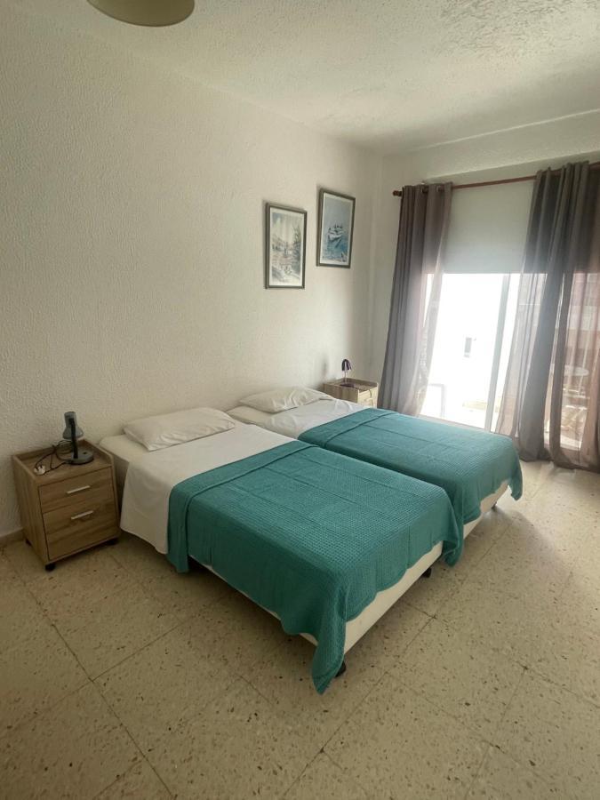Dream Studio270M From The Beach Paphos Exteriör bild